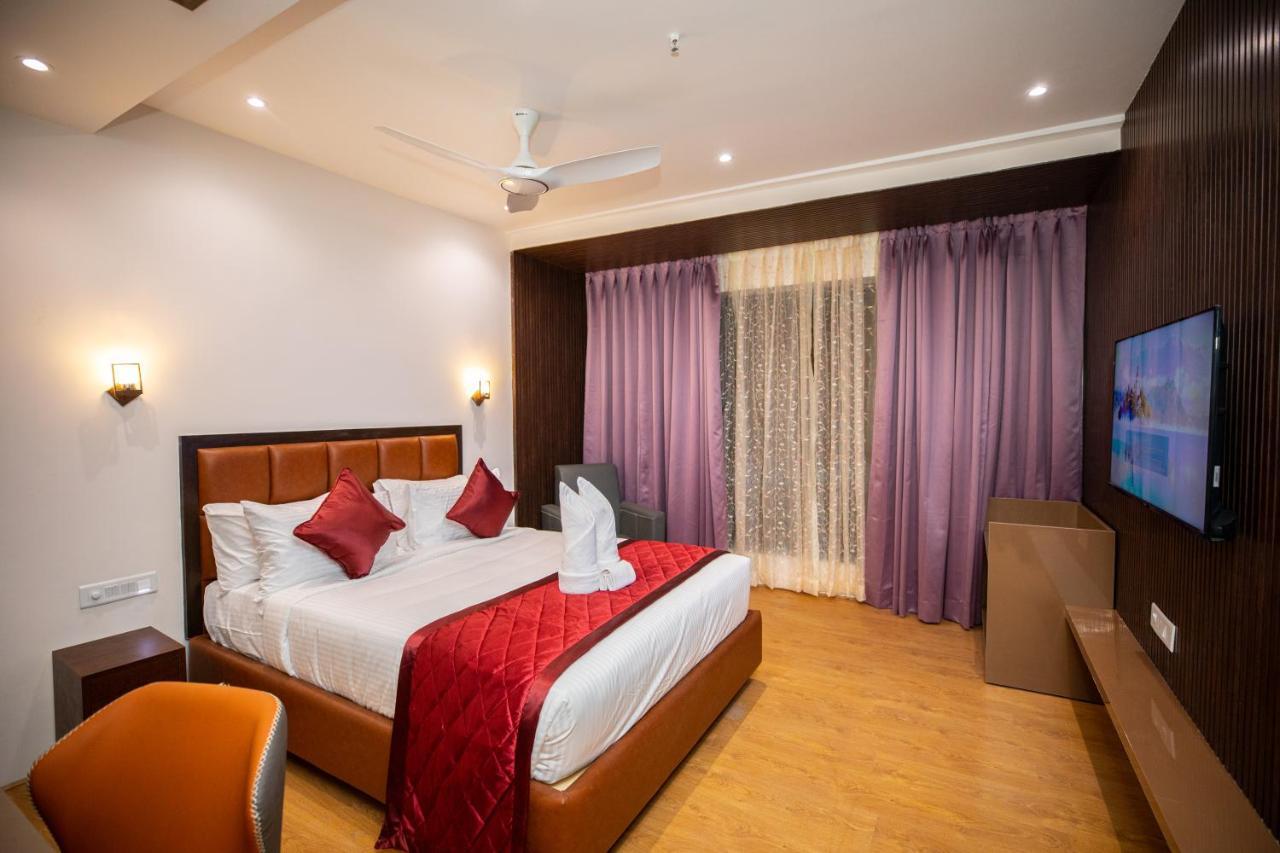Hotel Silver Cle ไฮเดอราบัด ภายนอก รูปภาพ