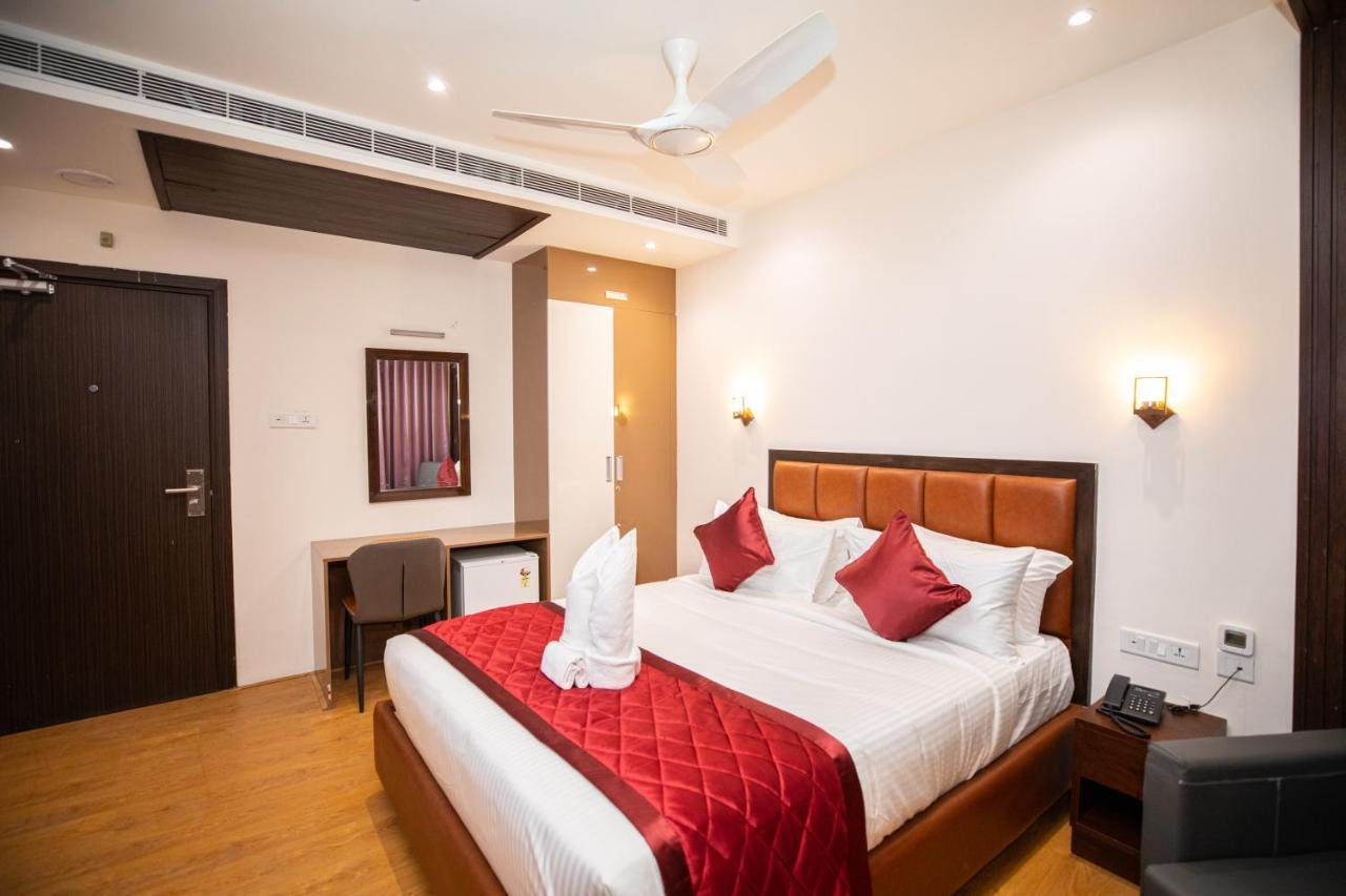 Hotel Silver Cle ไฮเดอราบัด ภายนอก รูปภาพ