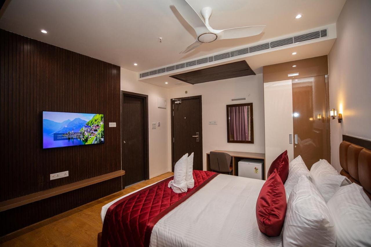 Hotel Silver Cle ไฮเดอราบัด ภายนอก รูปภาพ
